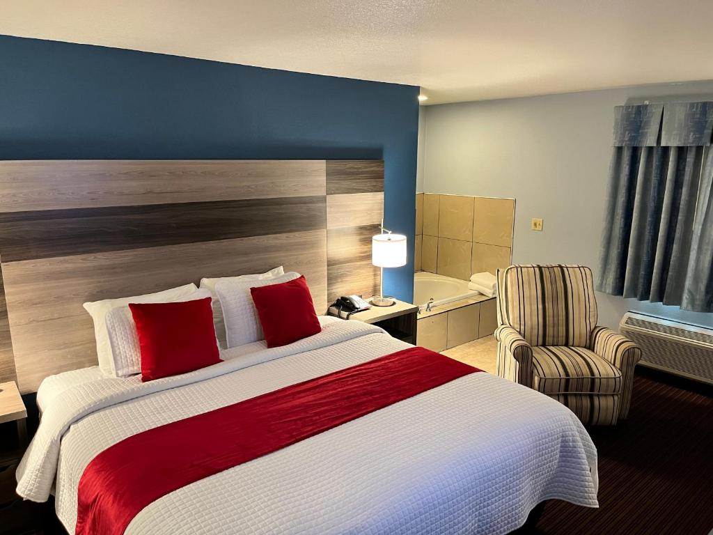 Garnett Hotel & RV Park - Superior King Room
