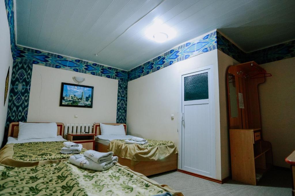 Hotel Bukhara house - Komfort Dreifachzimmer Mit Dusche