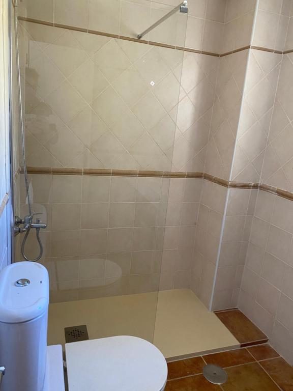 A bathroom at Sol y mar
