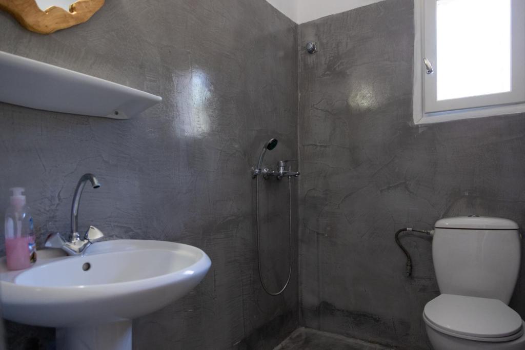 Koupelna v ubytování Wilde Rose Hotel