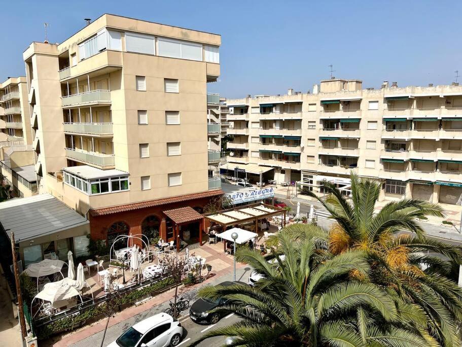 Fotografia z galérie ubytovania Apartamento espectacular en La Pineda v destinácii La Pineda