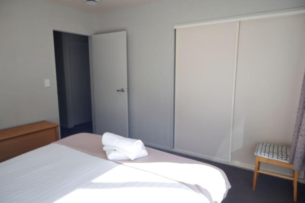 Location Ocean & Mountain Views Close to Park - Resim 15