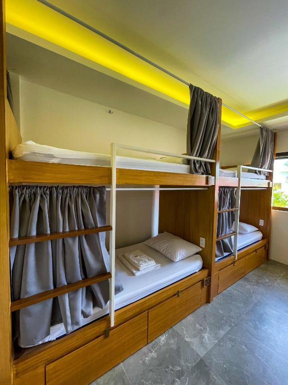 Postel nebo postele na pokoji v ubytování Red Picnic Hostel Panglao