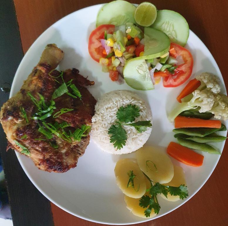 Hrana v oz. blizu hotela