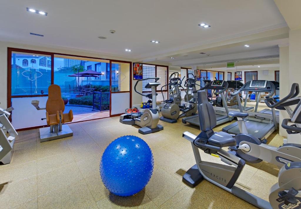 Fitness centrum a/nebo fitness zařízení v ubytování The Heron By Sarovar Portico India