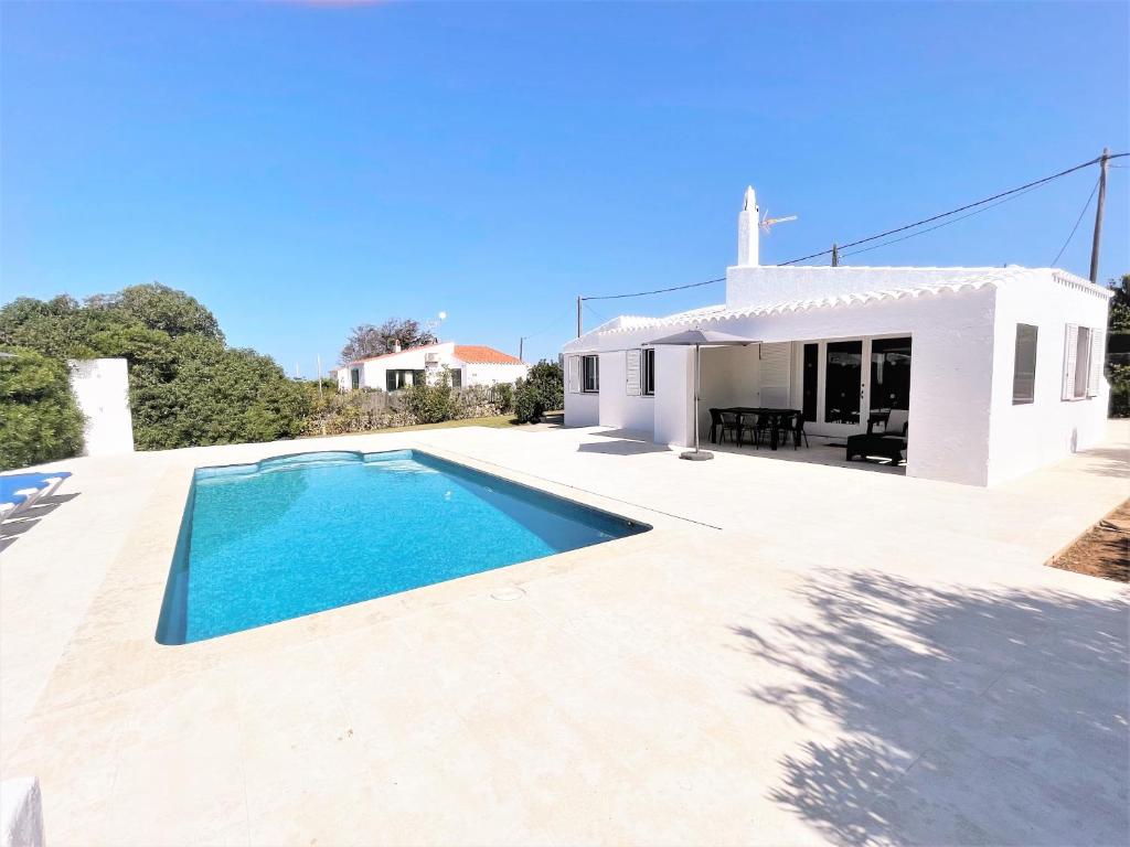 Booking.com: VILLA BINIRADIA Binibeca , Binibeca, España ...