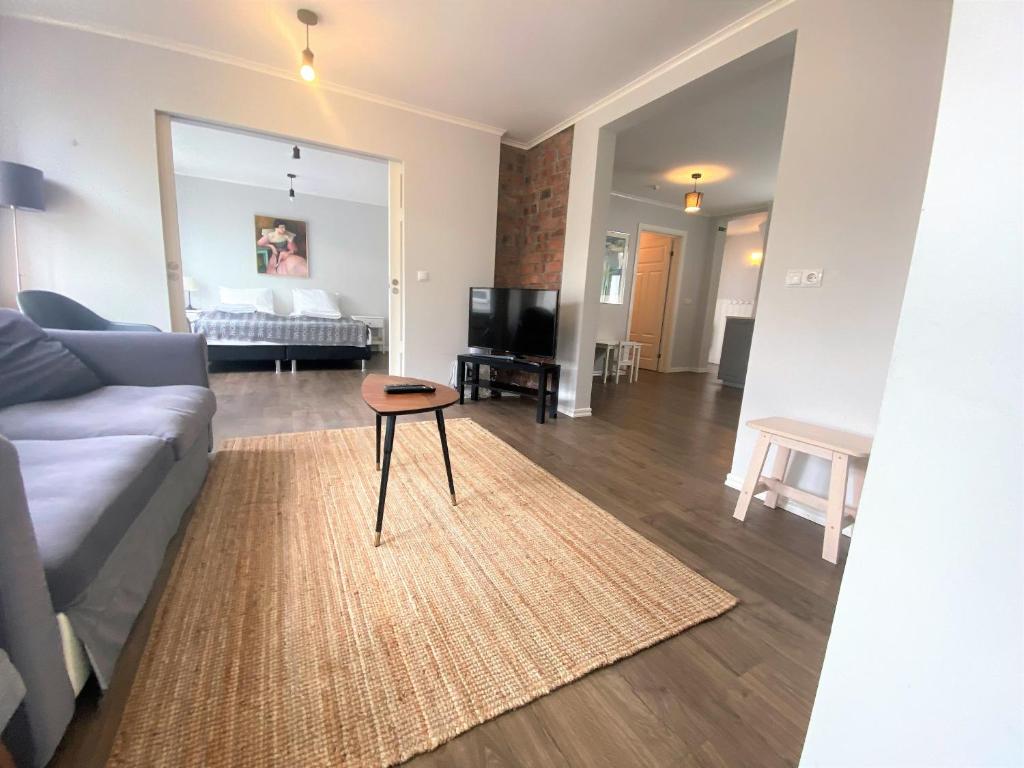 Day Dream Soleyjargata Rooms & Apartments - Apartment With Terrace