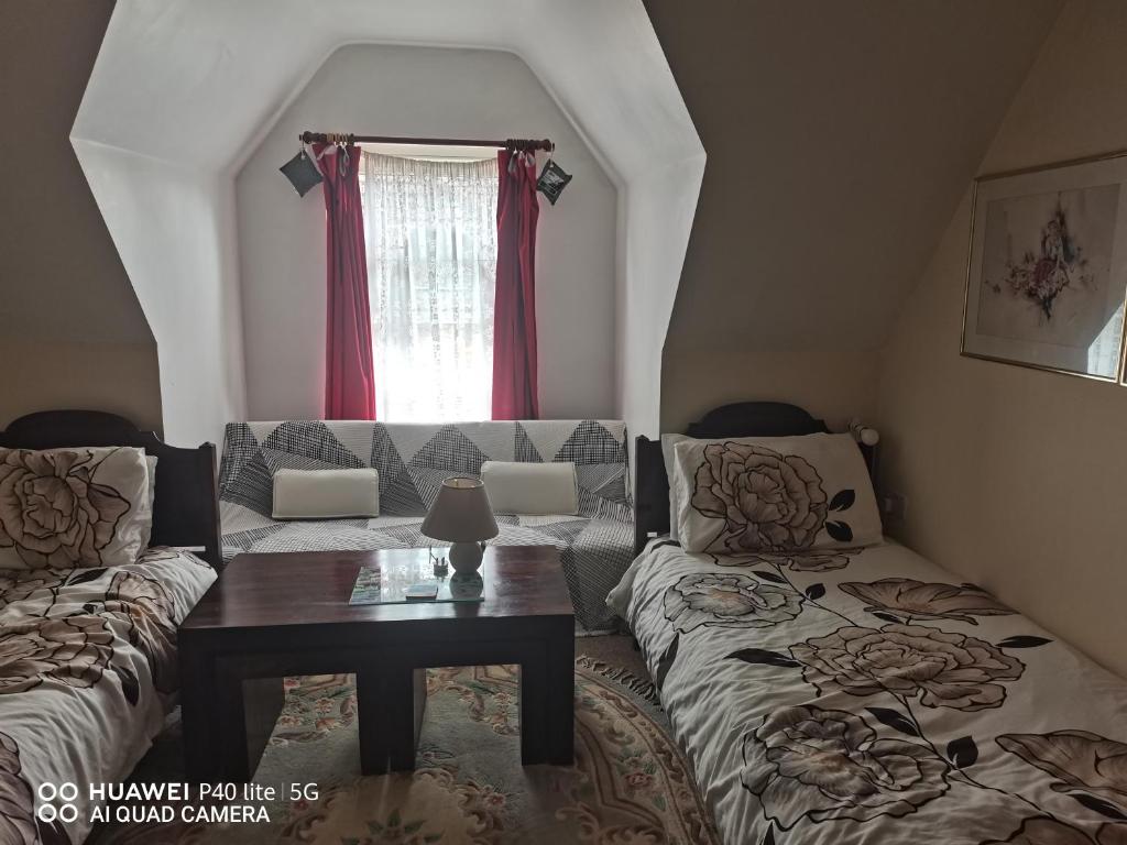 
Comfort Triple Room with Shower
