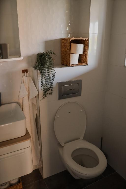 Kúpeľňa v ubytovaní Apartmani Rafaela