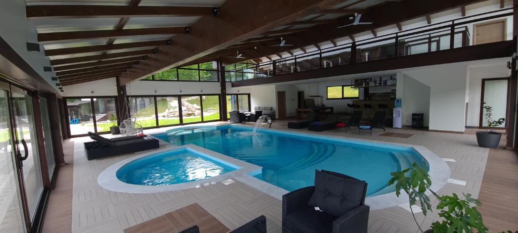 Bazén v ubytování Maiden Water Resort nebo v jeho okolí
