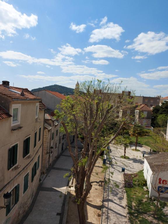 Výhľad na hory alebo výhľad na hory priamo z apartmánu