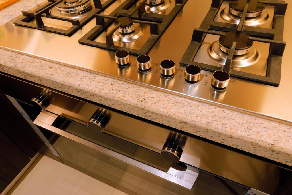 Elegant Apartment with Direct access to Dubai Mall - Apartamento Con Balcón