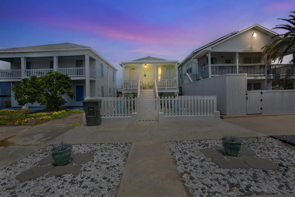 Fotografia z galérie ubytovania Lazy Days Cottage - Amazing Views and Great Location! home v destinácii Galveston