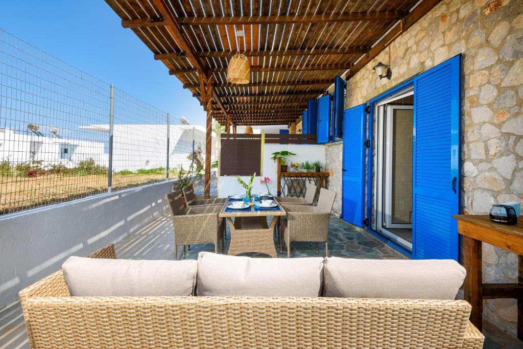 Posezení v ubytování Agnanti Beach Apartments