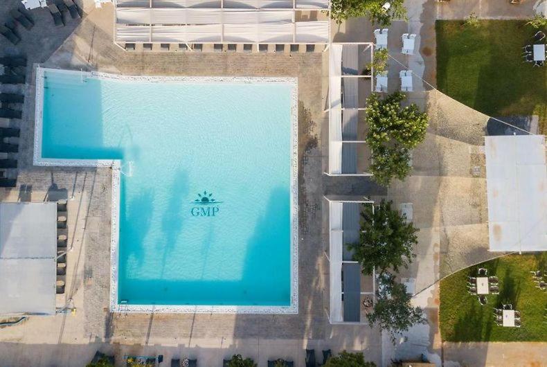 Bazén v ubytování Buka Sandy Beach nebo v jeho okolí