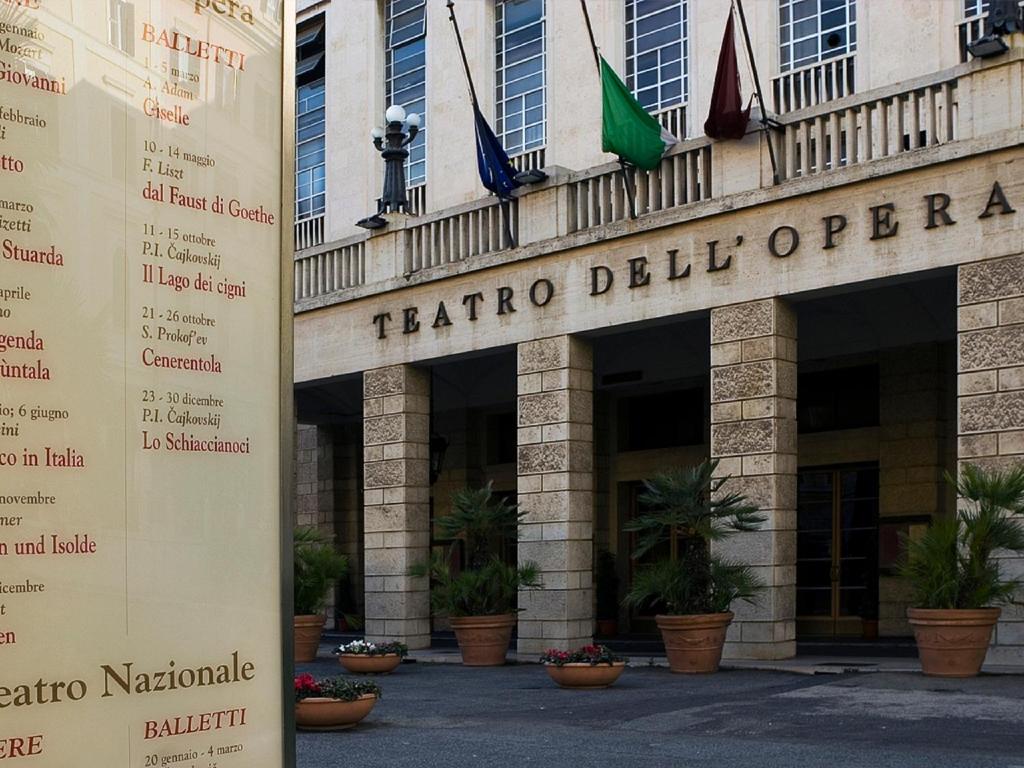 Hotel Columbia - Resim 41