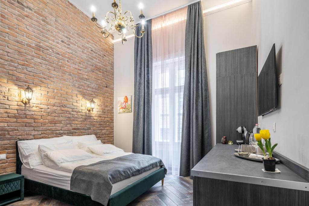 Postel nebo postele na pokoji v ubytování Luxurious apartment 2min walk to Basilica
