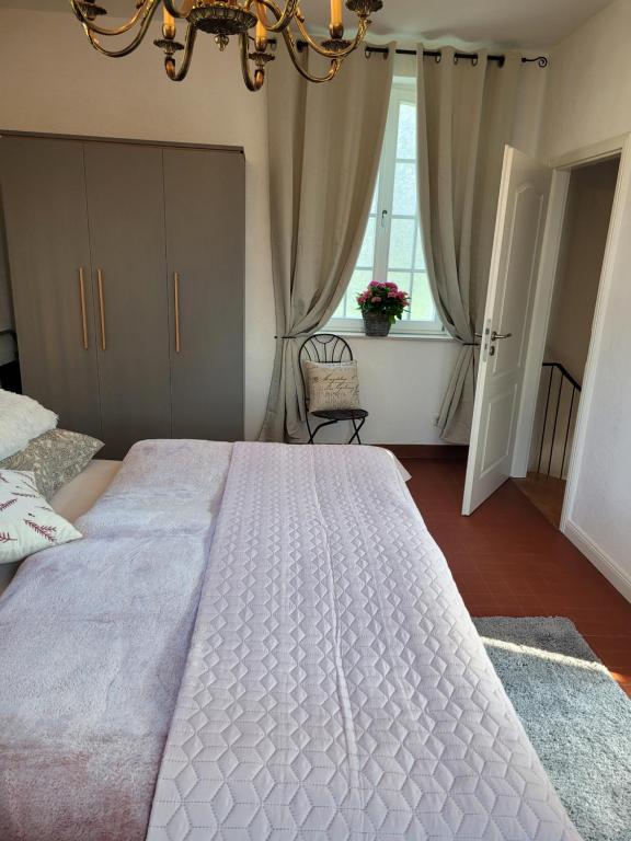 Postel nebo postele na pokoji v ubytování Marien Turm