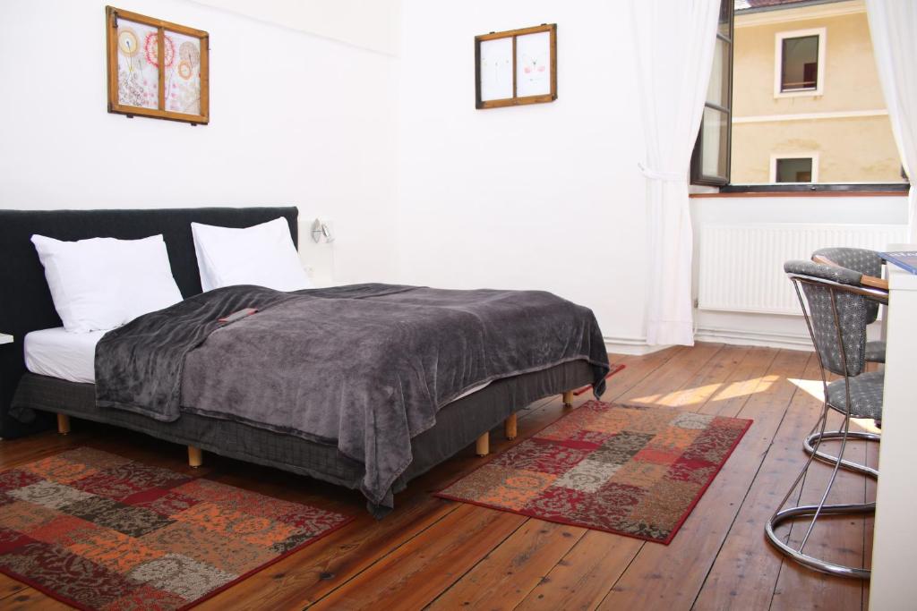 Hotel im Stift Neuberg - 12