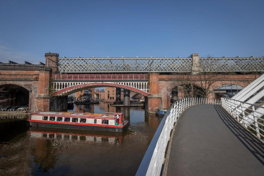 Clayton Hotel Manchester City Centre - Resim 16