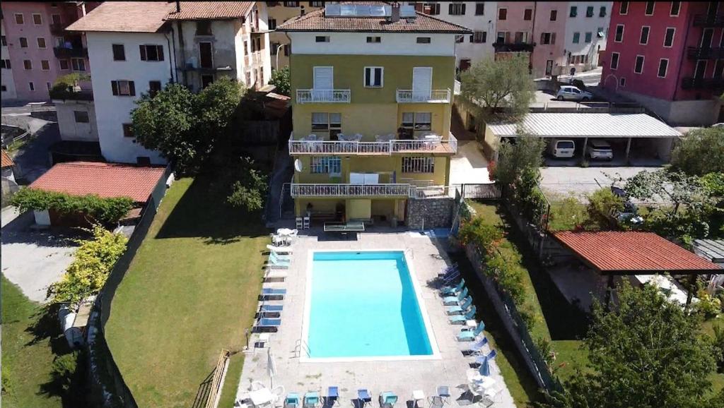 A view of the pool at Albergo Drena or nearby