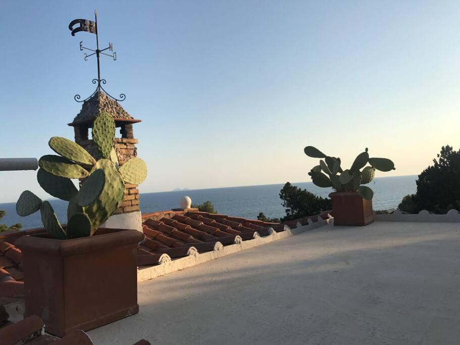 Villa con vista mare e spiaggia privata - Hizvo