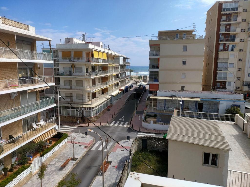 Booking.com: Apartamento Baleares I Solo Familias , Playa de ...