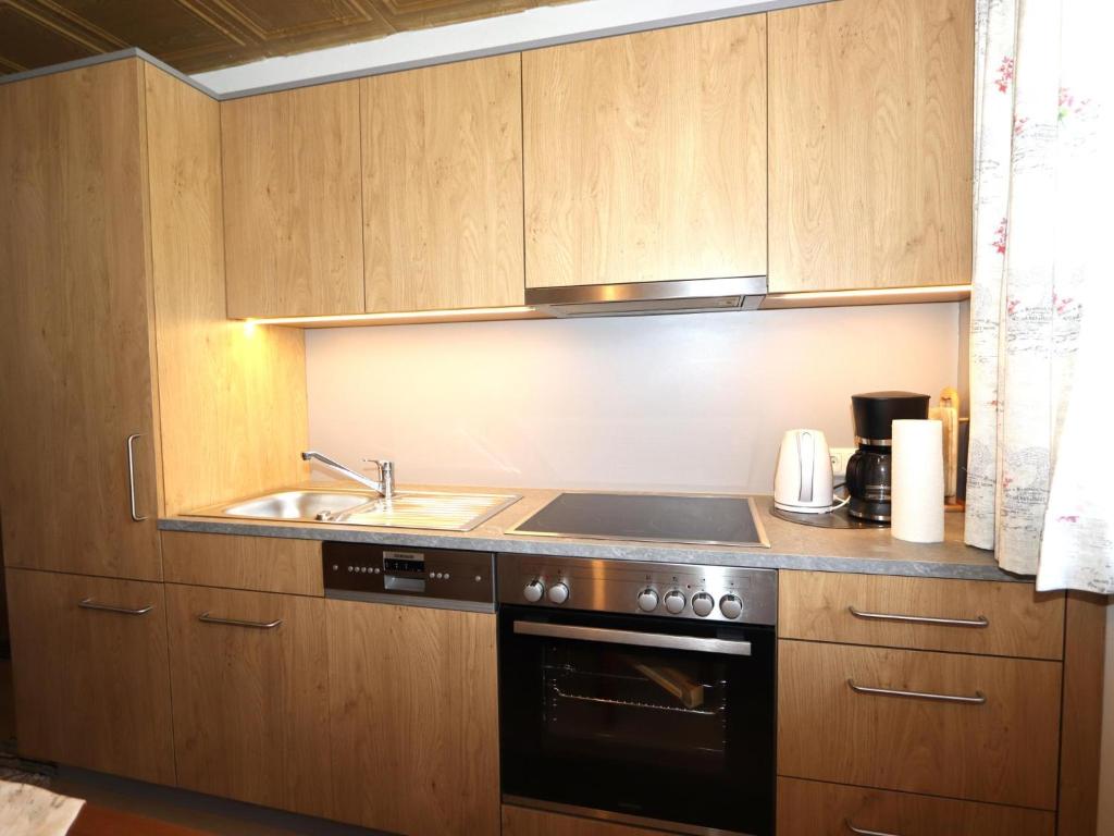 Kuchyňa alebo kuchynka v ubytovaní Apartment Heidi