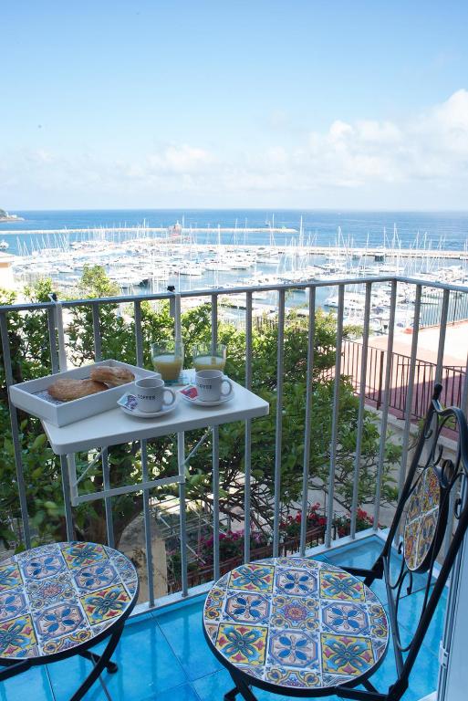 Balkón nebo terasa v ubytování Punta Lingua Relais - Room 3 Port View