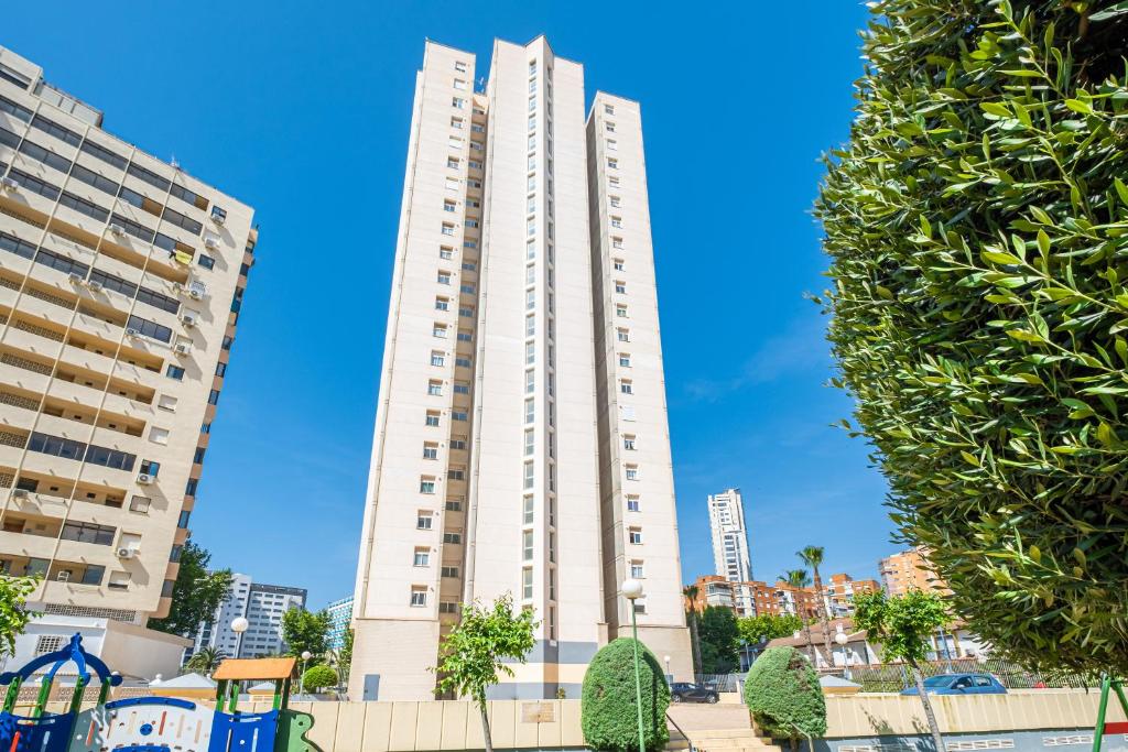 Gemelos 22-3-18B, Benidorm – Bijgewerkte prijzen 2023