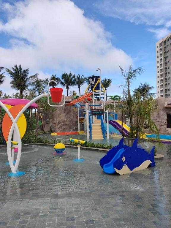 Bazén v ubytování Salinas Premium Resort nebo v jeho okolí