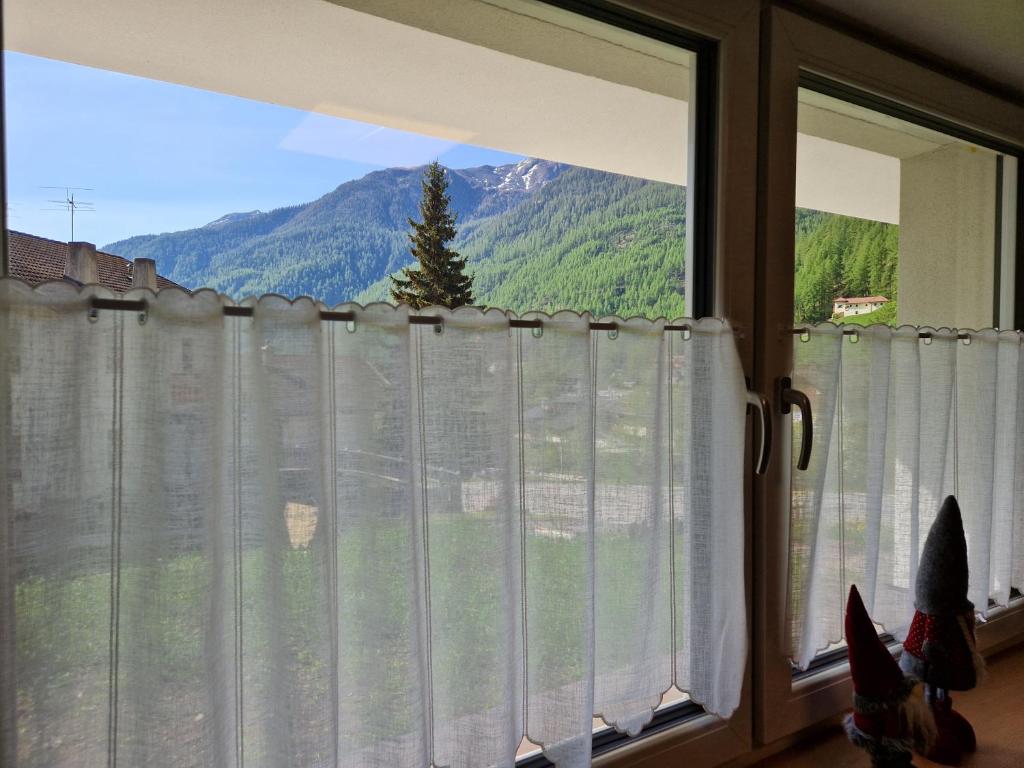 Nespecifikovaný výhled na hory nebo výhled na hory při pohledu z apartmánu