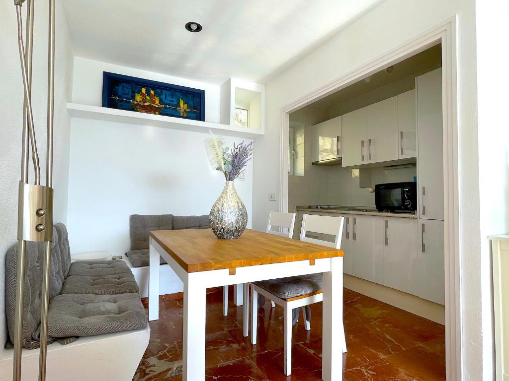 Hill Top House Mountain Views Moraira, Moraira – Bijgewerkte ...