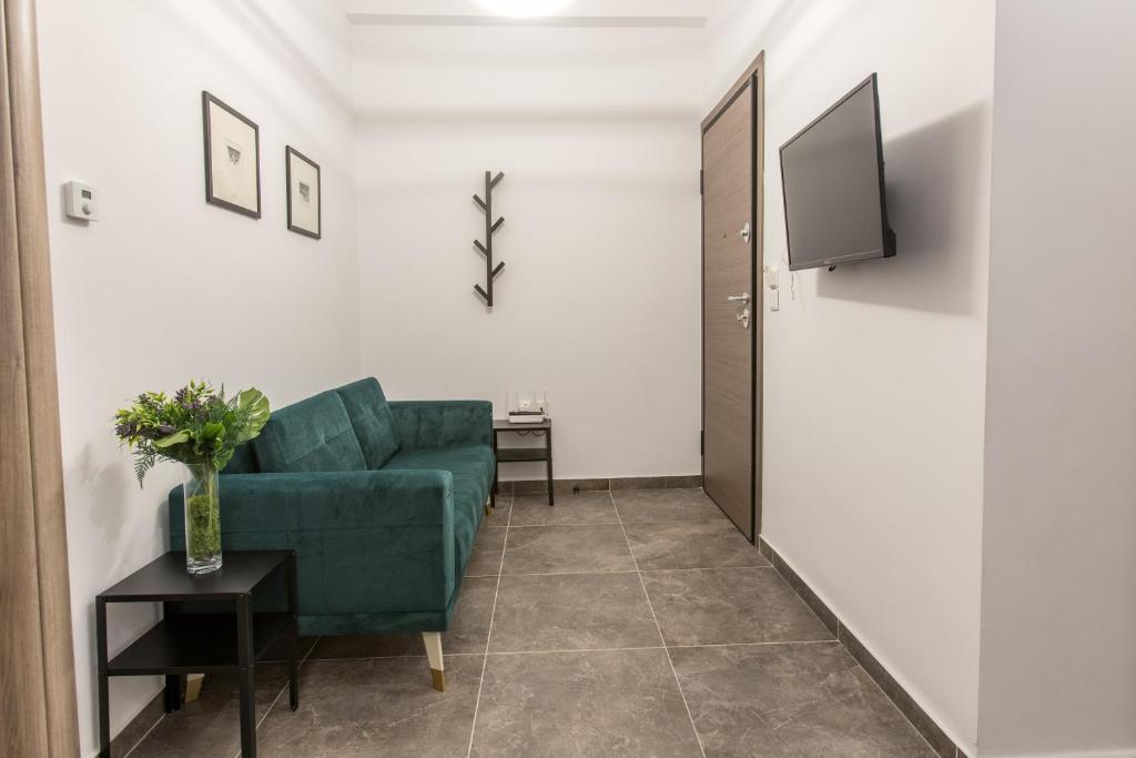 Raise Kifisias Serviced Apartments - Two-Bedroom Apartment