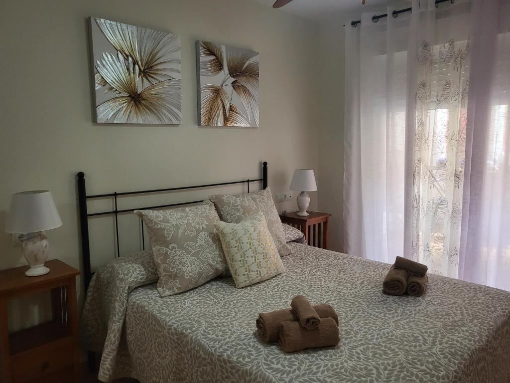 Fotografia z galérie ubytovania Bajo precioso en primera línea de Vera-Playa con piscina privada y terraza! v destinácii Vera