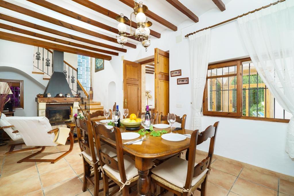 Posedenie v ubytovaní Casa Seniola
