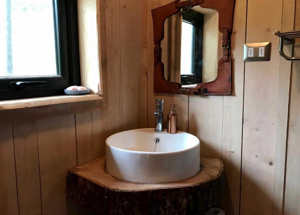 Koupelna v ubytování La Colmena eco lodge