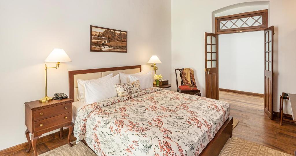 W15 Lake Gregory - 1