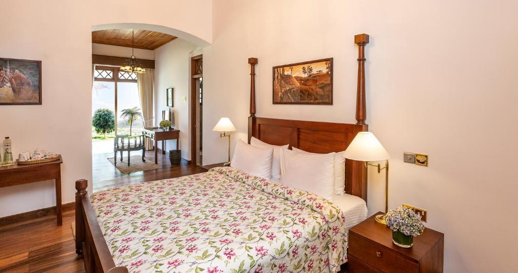 W15 Lake Gregory - 15