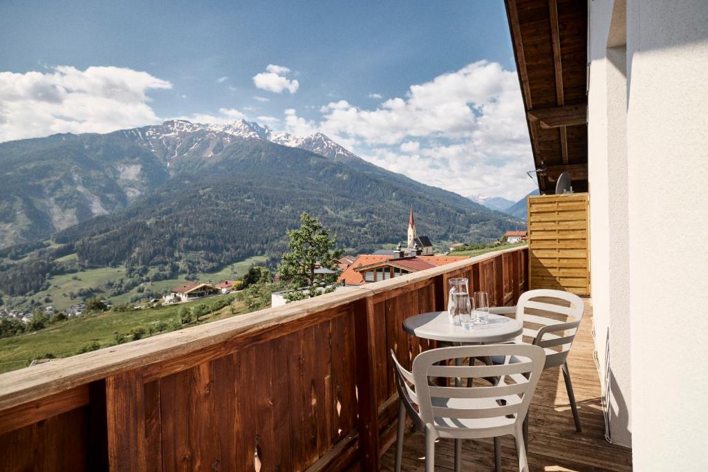 Nespecifikovaný výhled na hory nebo výhled na hory při pohledu z apartmánu
