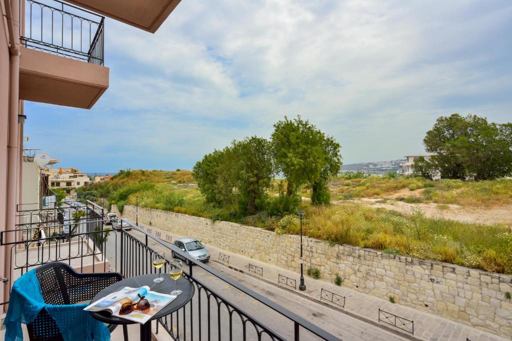 Dandelion apartments - 17