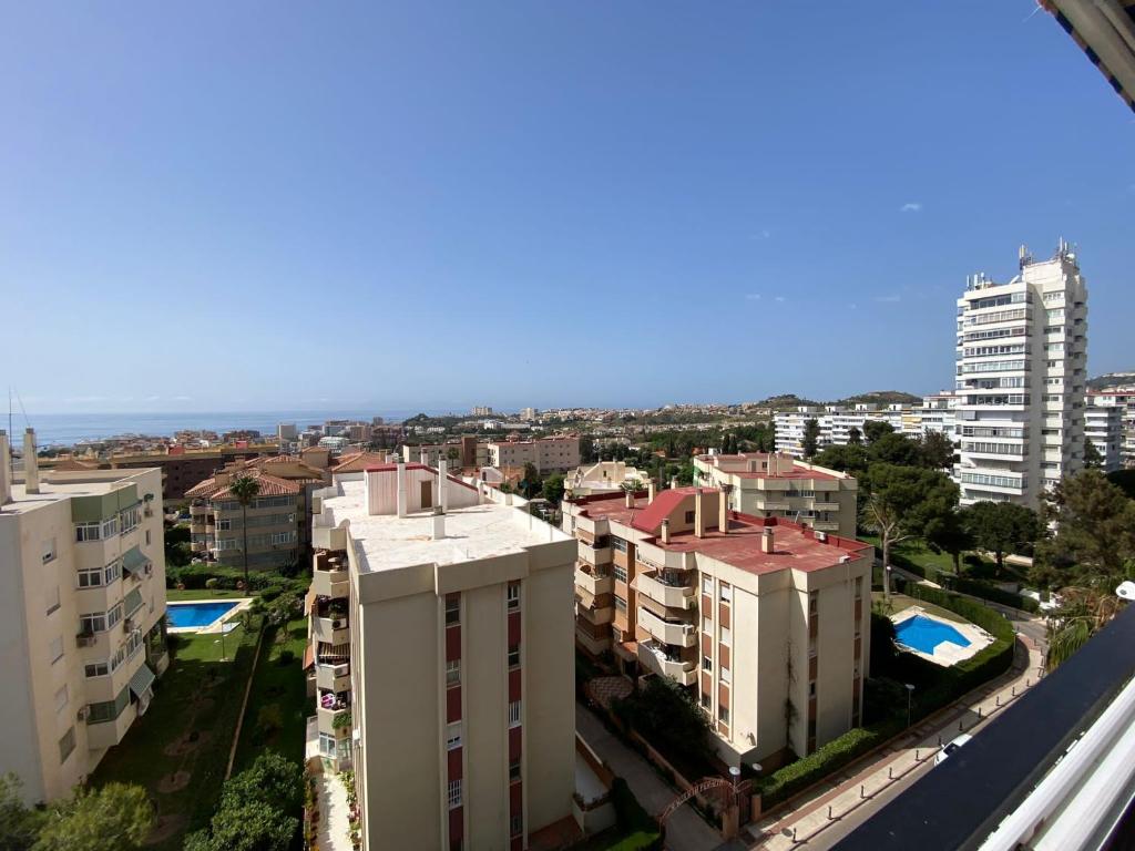 Fotografia z galérie ubytovania Apartamento DIORAMA D con impresionante vista, piscina y parking v destinácii Benalmádena