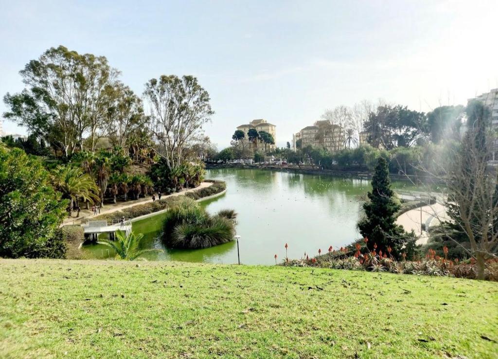 Fotografia z galérie ubytovania Apartamento DIORAMA D con impresionante vista, piscina y parking v destinácii Benalmádena