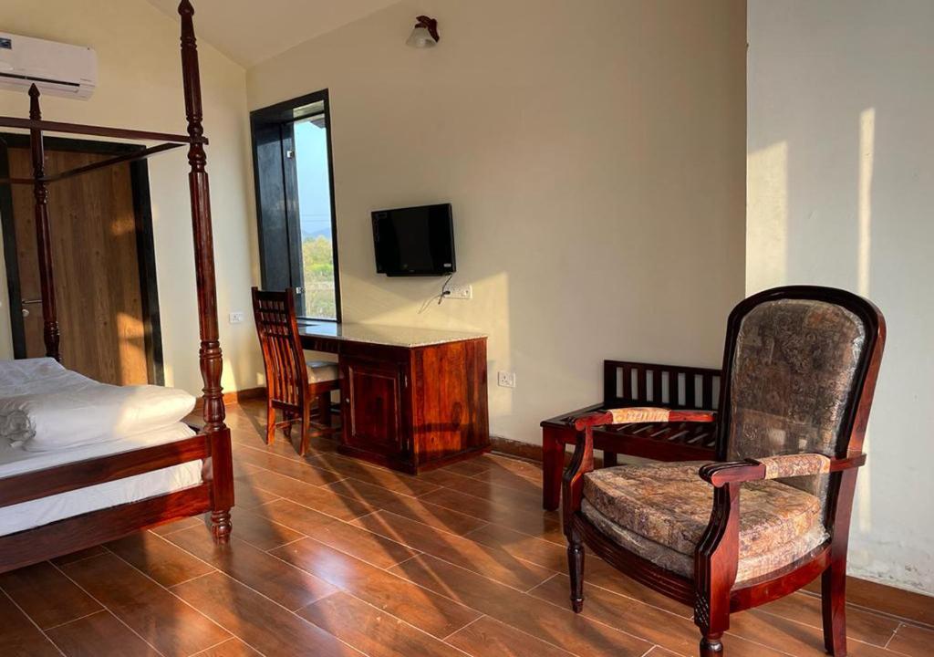 TV a/nebo společenská místnost v ubytování Las Cabanas Resort