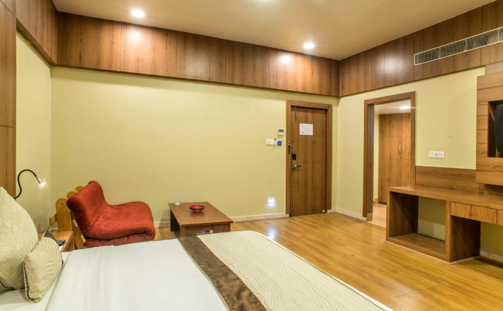 TV a/nebo společenská místnost v ubytování The Citi Residenci Hotel - Durgapur