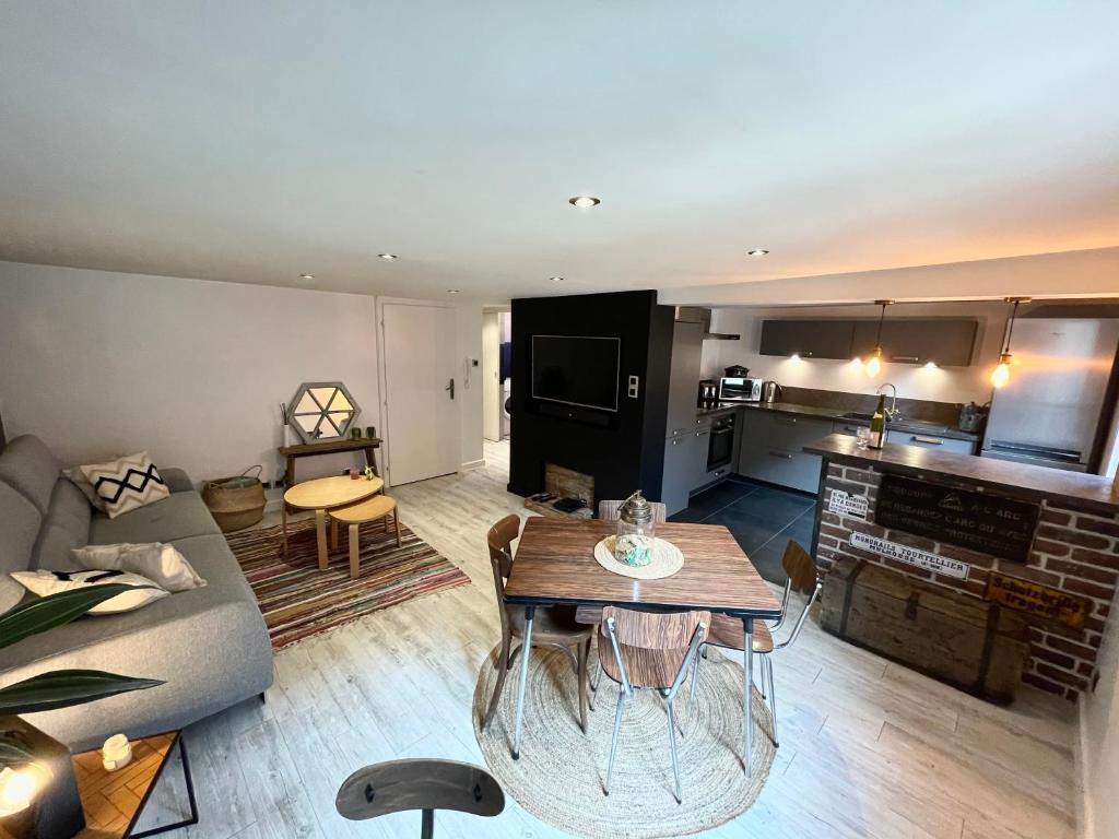 Appartement chaleureux avec place de parking – photo 6
