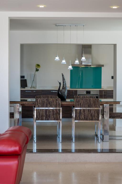 Fotografie z fotogalerie ubytování Villa Lustica v destinaci Luštica