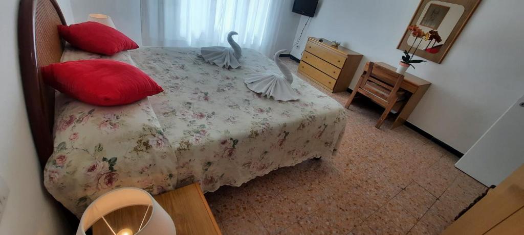 Postel nebo postele na pokoji v ubytování Hotel Dora