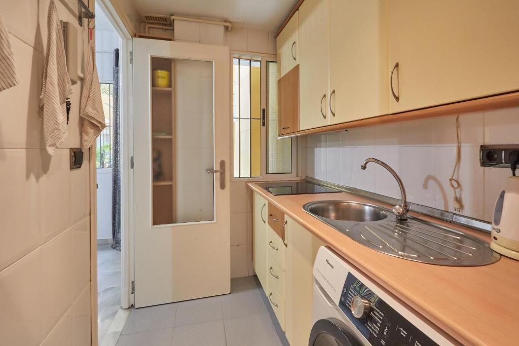 Kuchyňa alebo kuchynka v ubytovaní TWO BEDROOMS Leonor Dávalos