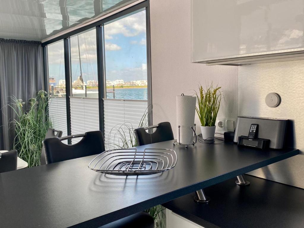 Výhled na řeku, která protéká v blízkosti apartmánu